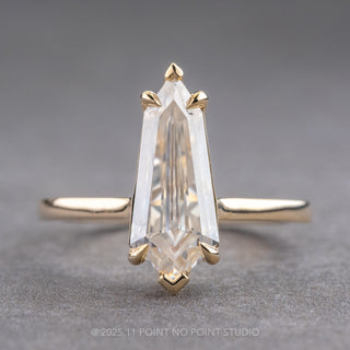 shield moissanite