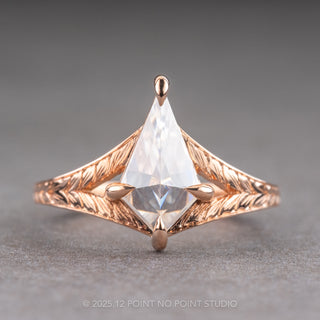kite moissanite