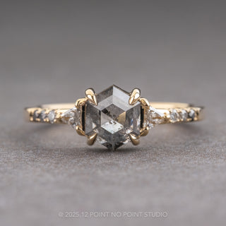 salt and pepper diamond