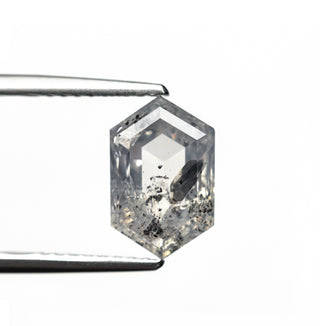 White hexagon diamond