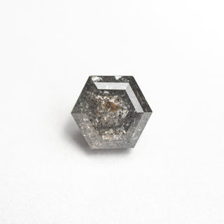 Salt and pepper hexagon diamond