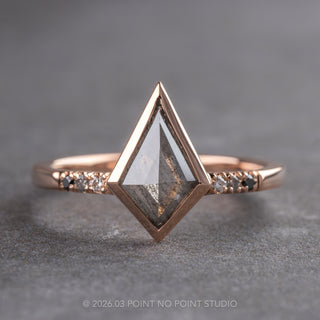 salt and pepper diamond