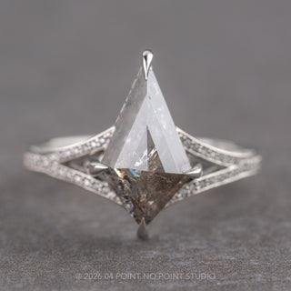 salt and pepper diamond