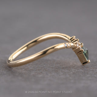 Large Kora Wedding Ring, Kite Sapphire, 8 Diamond, Round Band