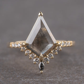 salt and pepper diamond