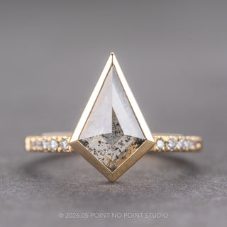 salt and pepper diamond