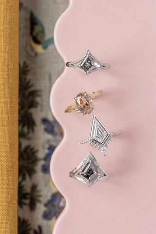 Kite Lab Diamond Engagement Ring, Bezel Avaline Setting