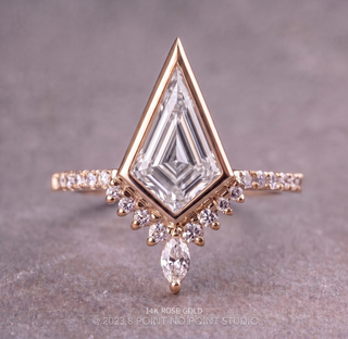Kite Lab Diamond Engagement Ring, Bezel Avaline Setting