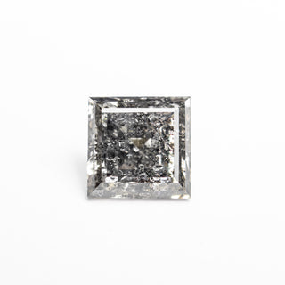 Square shaped diamond