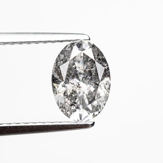 Natural salt and pepper diamond