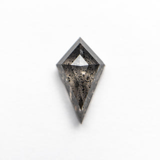 Salt and pepper kite diamond