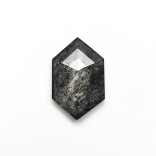 Salt and pepper hexagon diamond
