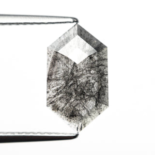 Natural salt and pepper diamond