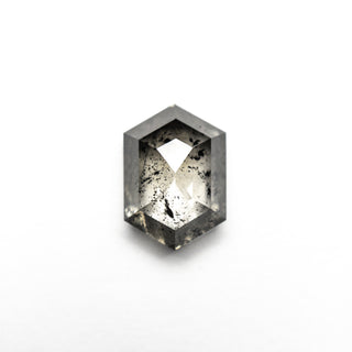 Salt and pepper hexagon diamond