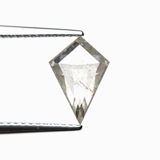 Salt and pepper kite diamond