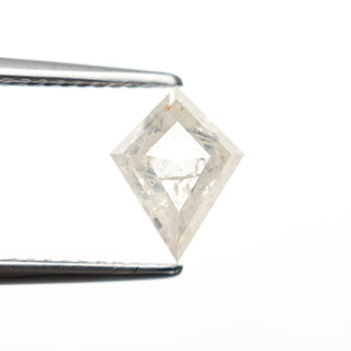 White salt and pepper kite diamond