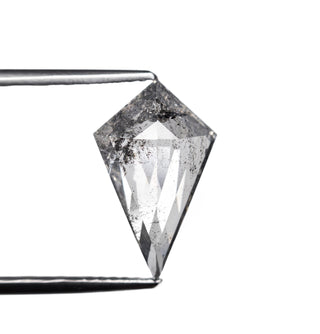 Salt and pepper kite diamond