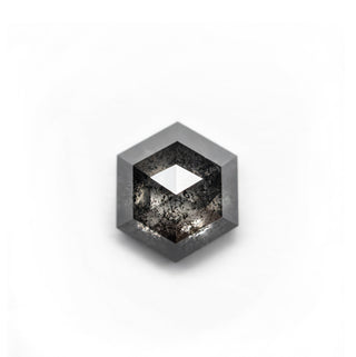Salt and pepper hexagon diamond