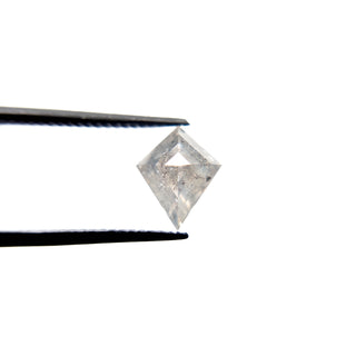 White salt and pepper kite diamond