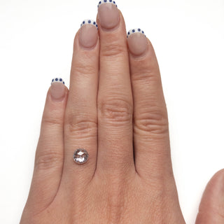 Salt and pepper diamond