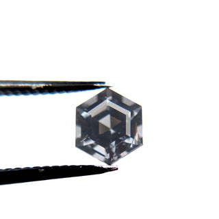Spinel gemstone