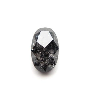Salt and pepper diamond