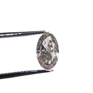 Oval diamond