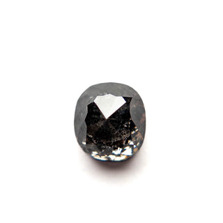 Salt and pepper diamond