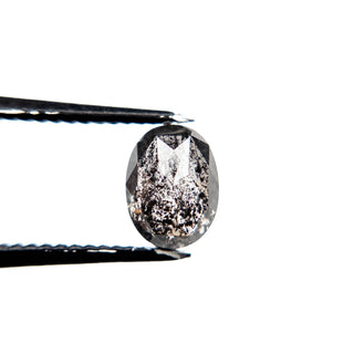 Oval diamond