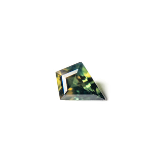 Green blue sapphire gemstone