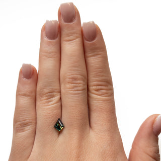 Green kite sapphire