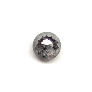 Salt and pepper round diamond