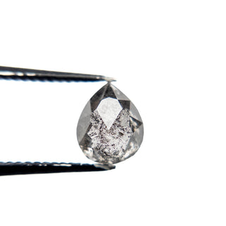 Salt and pepper pear diamond