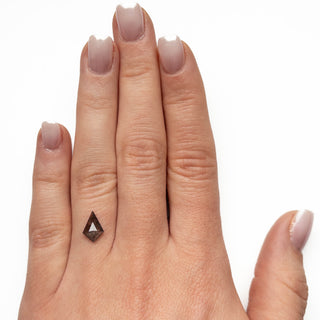 Salt and pepper kite diamond