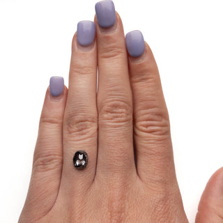 Oval diamond
