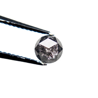 Black round diamond