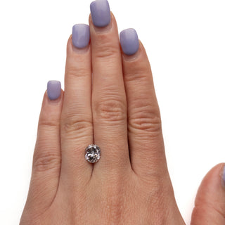 Oval diamond