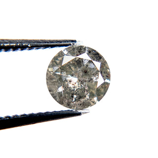 Round salt and pepper diamond