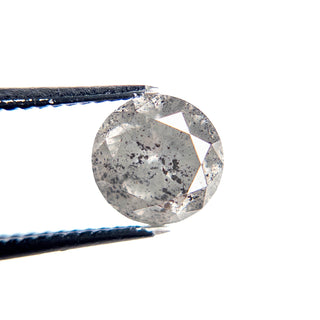 Salt and pepper round diamond
