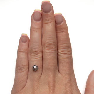 Salt and pepper hexagon diamond