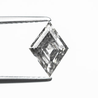 Salt and pepper lozenge diamond