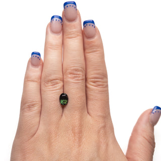 Oval sapphire