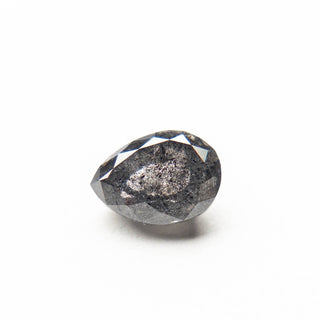 Salt and pepper pear diamond