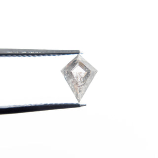 Salt and pepper kite diamond