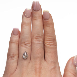 Salt and pepper pear diamond