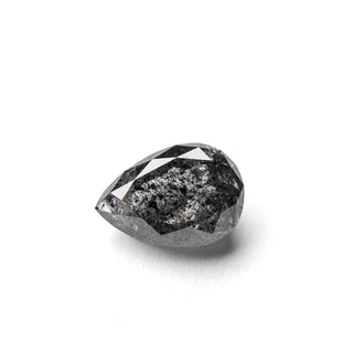 Salt and pepper pear diamond