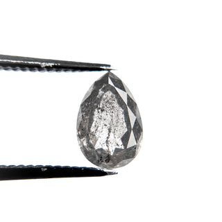 Salt and pepper diamond