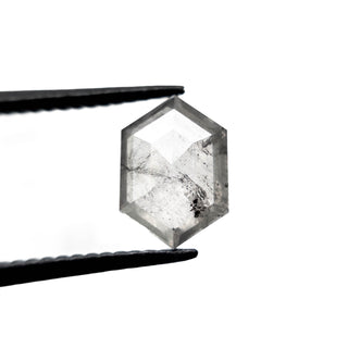 Salt and pepper hexagon diamond