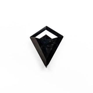 Black kite diamond