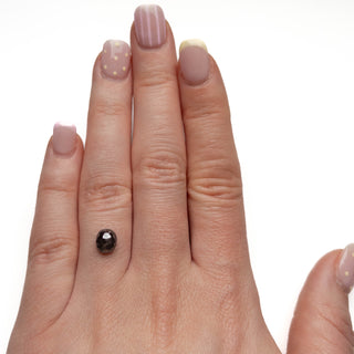 Black oval diamond
